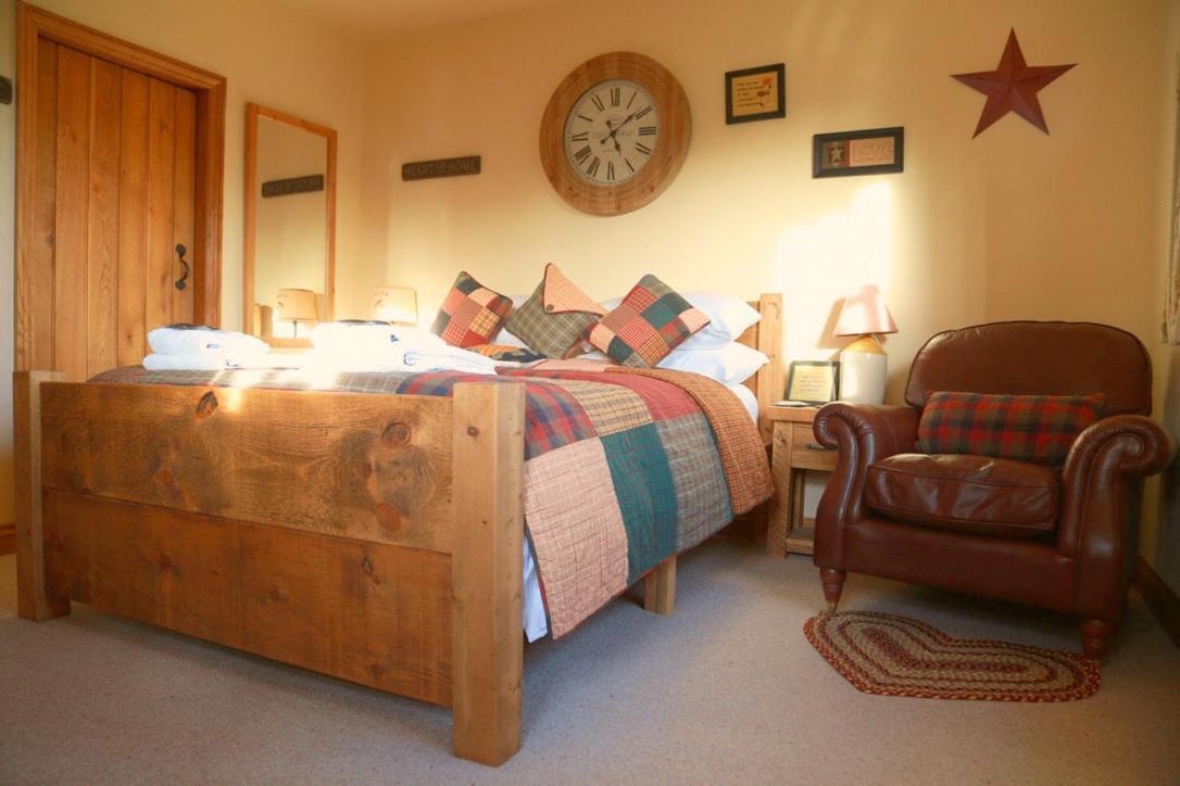 Bumbleberry Cottage Gresford Extérieur photo